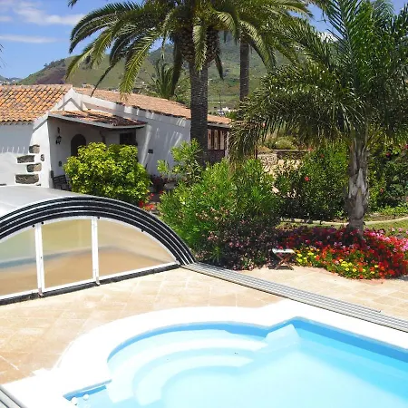 Cosy In San Cristobal De La Laguna, 32 M², Pool.