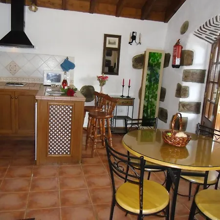 Cosy In San Cristobal De La Laguna, 32 M², Pool. 아파트 라 라구나