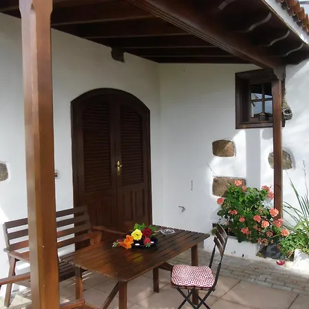 Cosy In San Cristobal De La Laguna, 32 M², Pool.