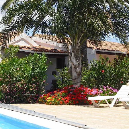 Apartamento Cosy In San Cristóbal De La Laguna, 32 M², Pool. La Laguna (Tenerife)