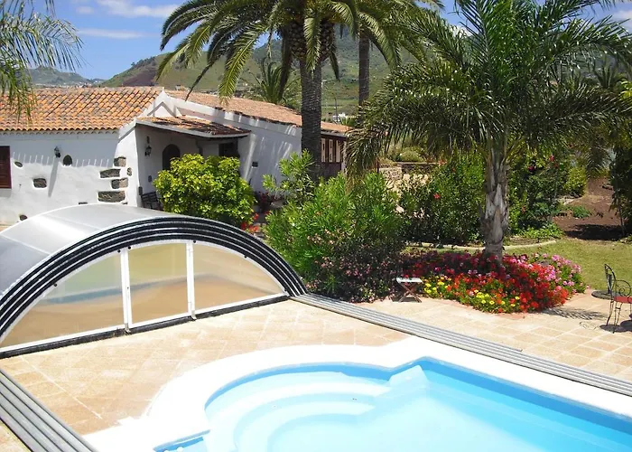 Cosy In San Cristobal De La Laguna, 32 M², Pool.